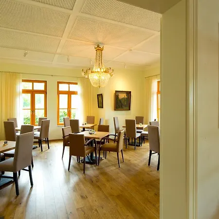 Plumbohms Aussichtsreich Gast- Und Logierhaus
