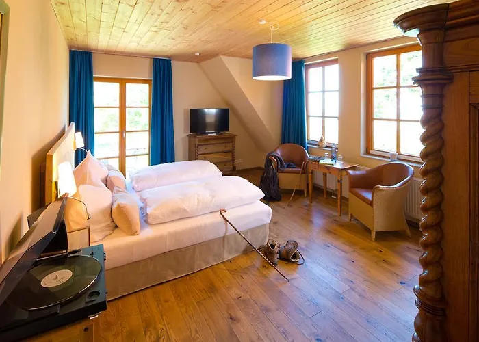 Plumbohms Aussichtsreich Gast- Und Logierhaus 3*